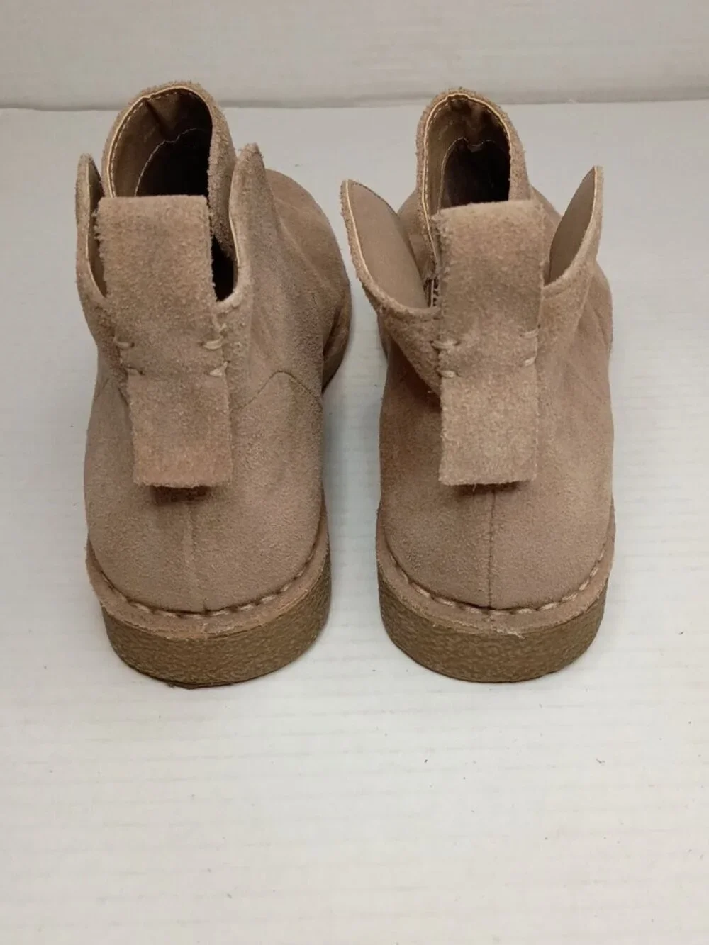 Dolce Vita Taupe Suede Slip On Ankle Booties Women’s Size 9